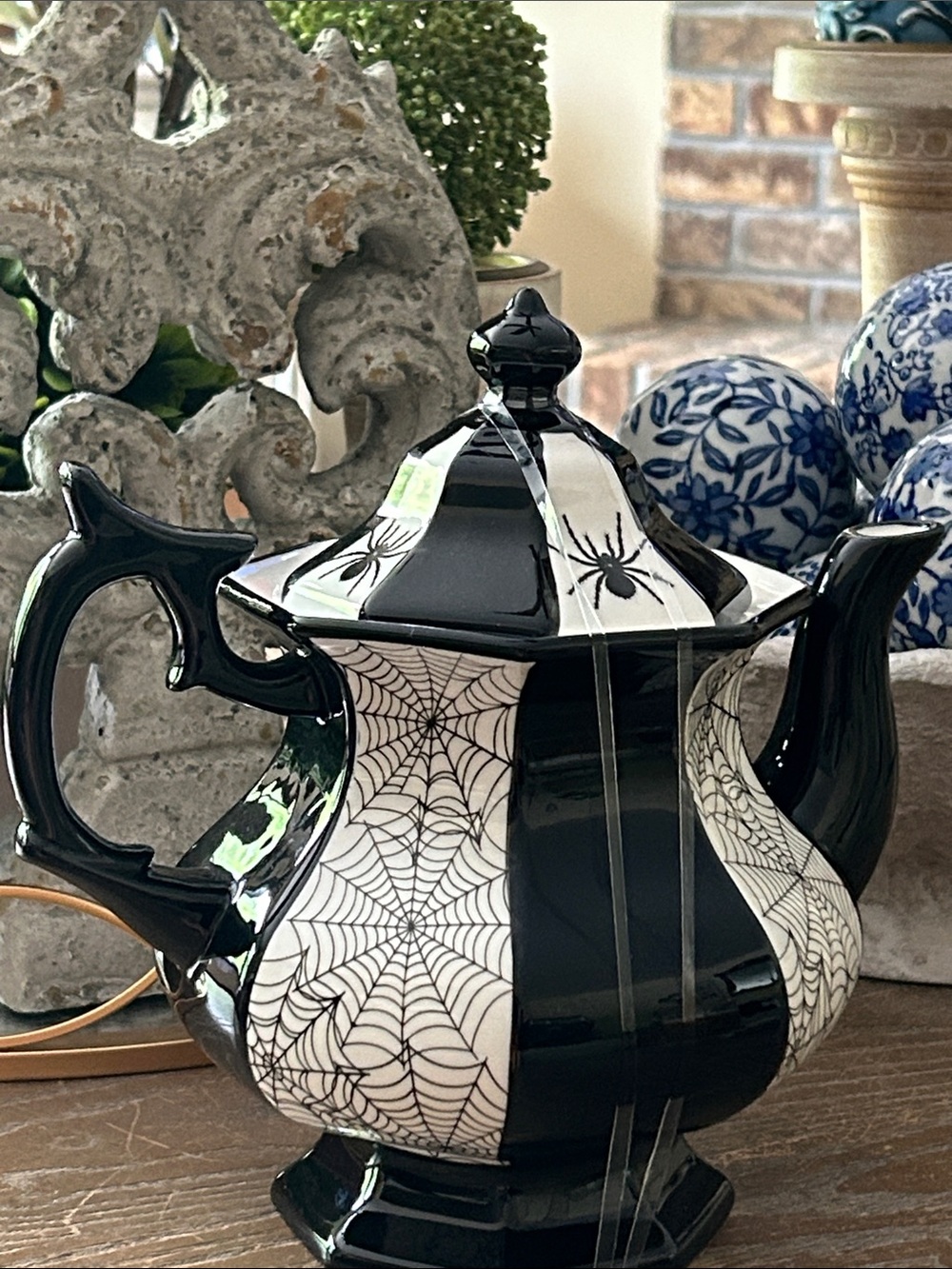 NEW! Victorian Gothic Black Spider Web Ceramic Halloween Serving Coffee Teapot